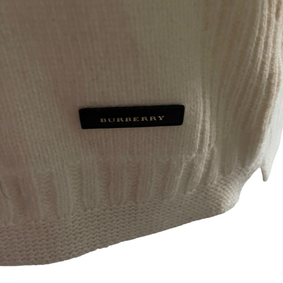 Burberry 100% Wool Cream Turtleneck Sweater Luxurious Knit Women Size M - Picture 8 of 11